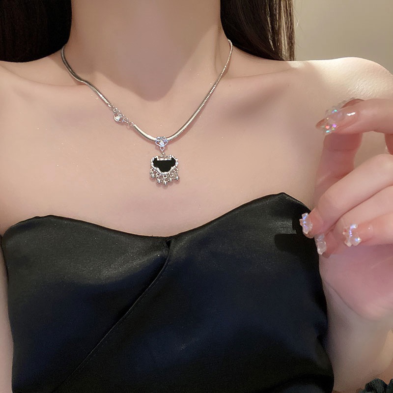 合金项链 新中式平安锁项链女夏2023年新款设计感蛇骨链复古百搭