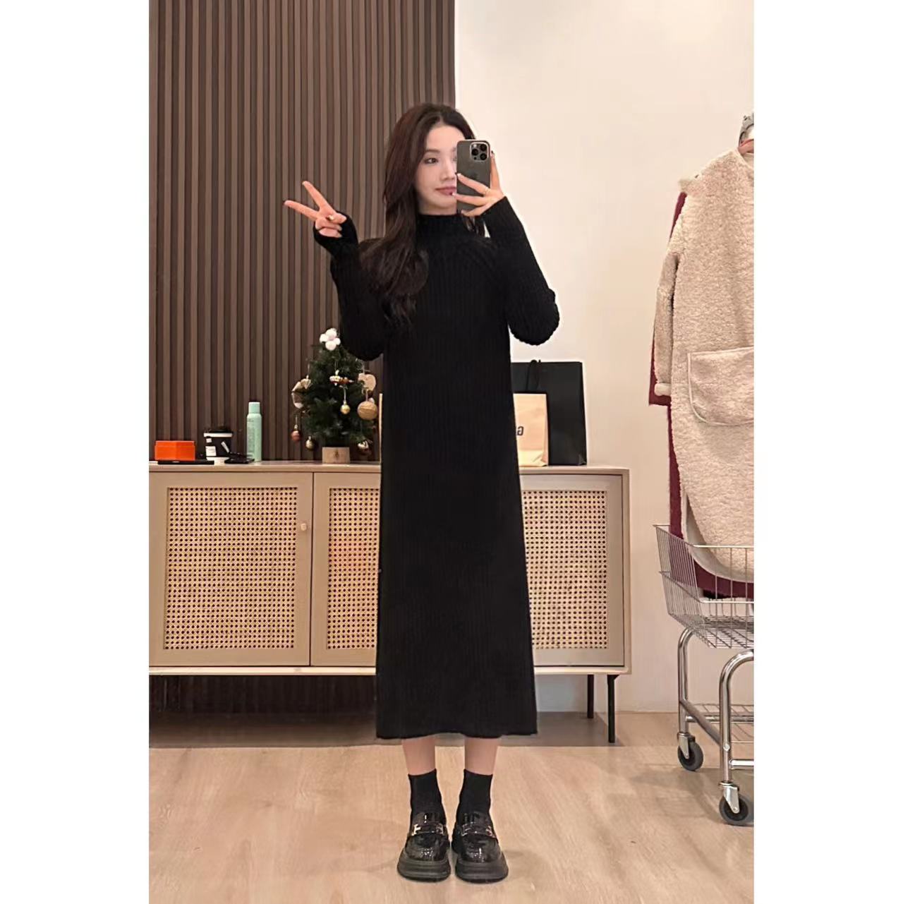 秋冬配大衣毛衣裙女半高领宽松长袖内搭中长款打底过膝针织连衣裙