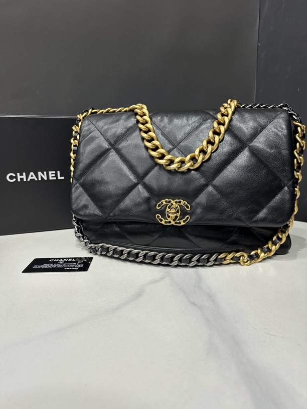 95新  街角/香奈儿黑金19bag maxi 30开卡36cm/0753121311