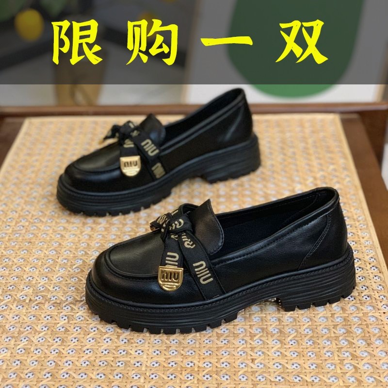 红蜻蜓牌英伦风乐福鞋女2023年春秋季新款厚底一脚蹬黑色单鞋蝴