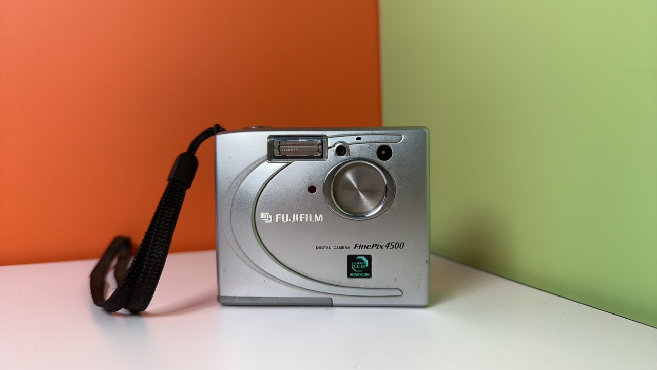 富|士FinePix4500方块复古CCD相机小型便携式照相CCD配件自配