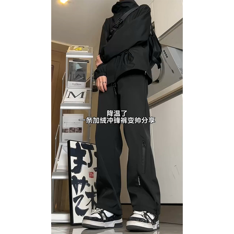 软壳三防黑色冲锋裤女冬季加绒美式机能风宽松直筒东北防寒工装裤