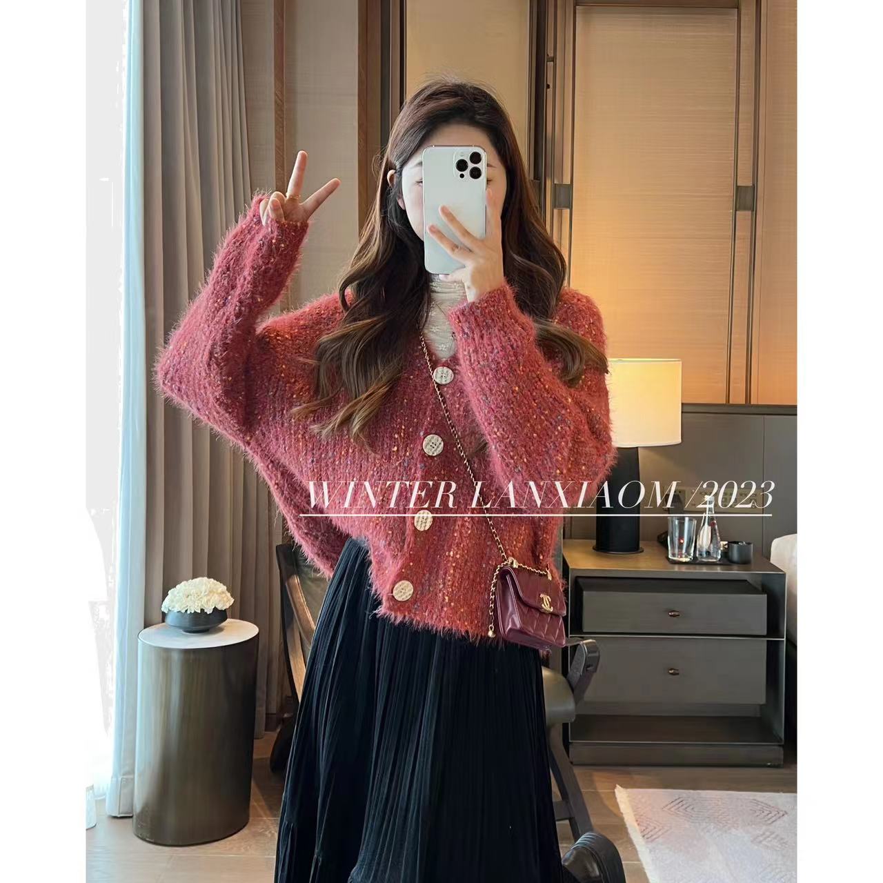 【懒小毛】2023新款时尚潮流彩点单排扣百搭女款长袖针织毛衣158339