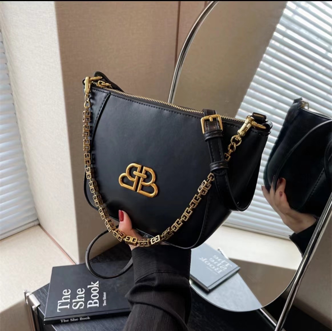 兰柏包包女腋下链条包洋气小水桶包女单肩斜挎包小众设计包Y934黑