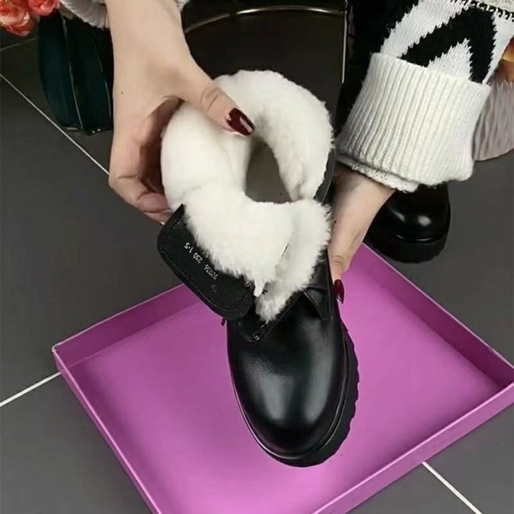 品牌断码特价真皮中跟短靴女冬季百搭雪地靴加绒保暖防滑粗跟棉靴