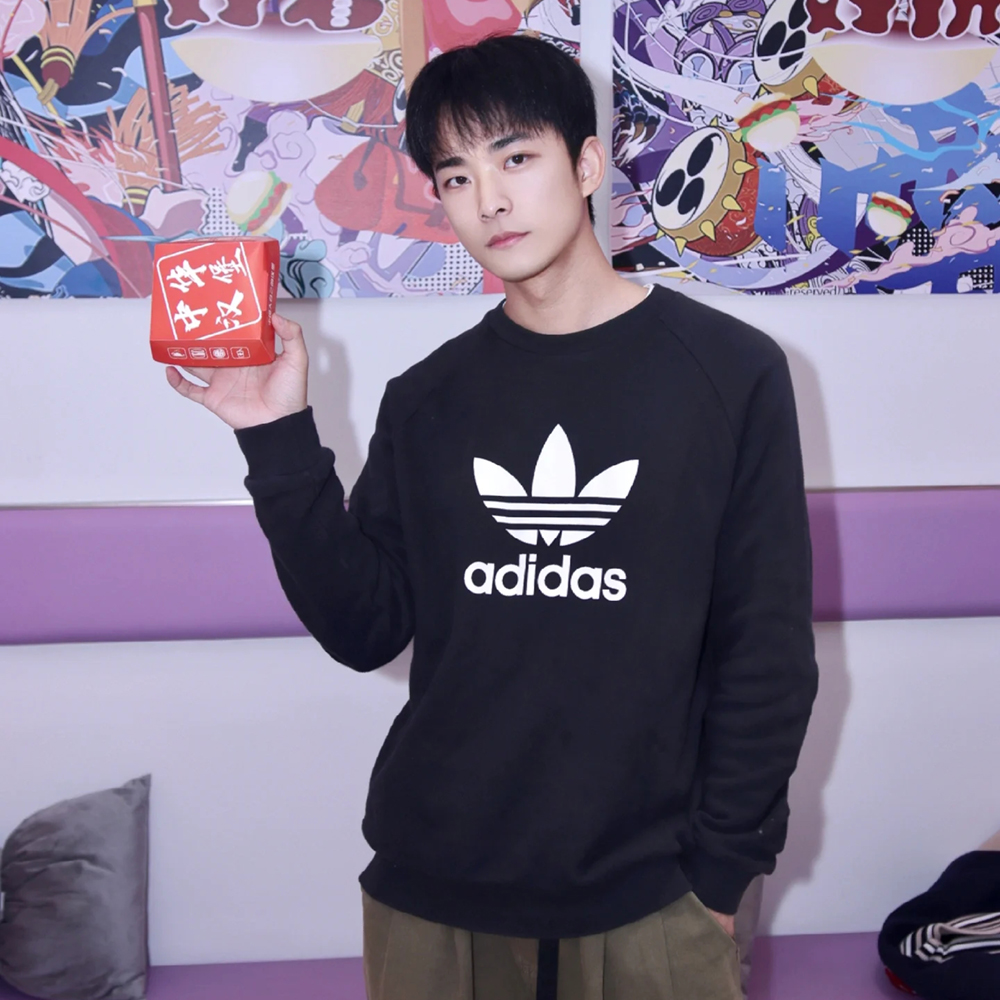 【奥莱】阿迪达斯三叶草男女卫衣运动休闲圆领TREFOIL CREW 1235