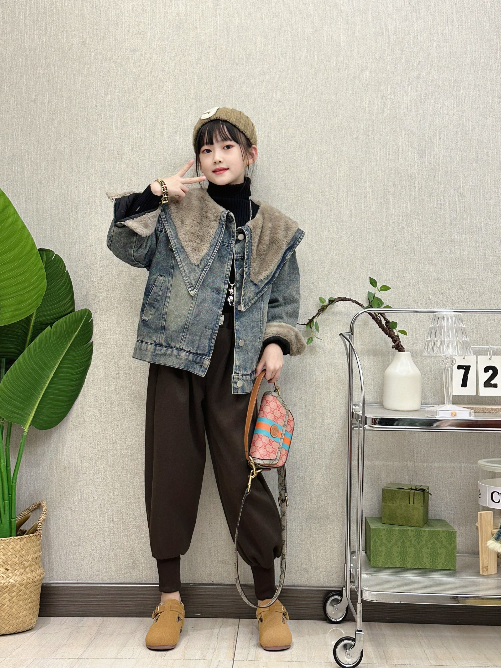 女童秋冬加绒加厚牛仔外套2023中大童小女孩儿童冬装上衣童装保暖