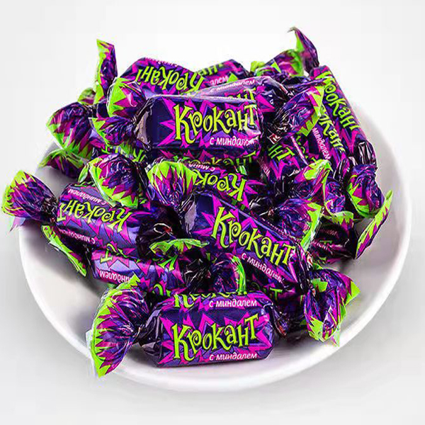 俄罗斯进口紫皮糖巧克力花生夹心糖果喜糖酥糖醇香零食品美食批发