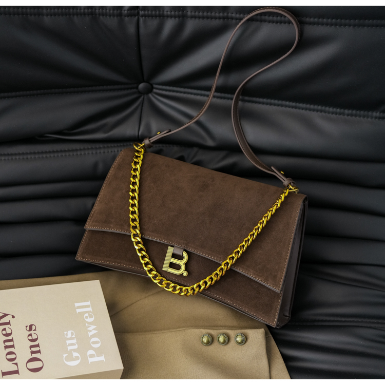 高级感包包女2023新款洋气小众通勤链条腋下包时尚百搭单肩斜挎包