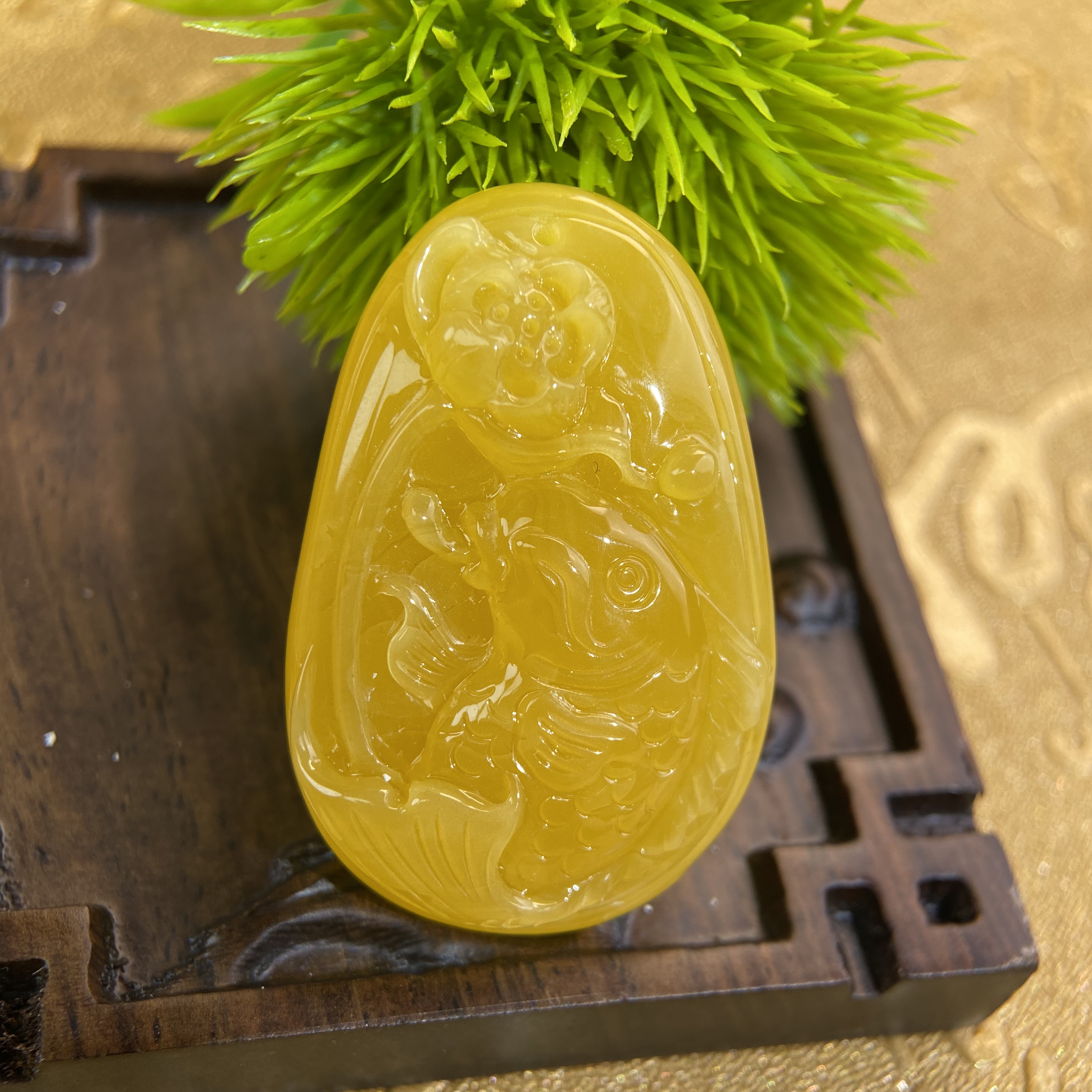 孤品收藏品天然蜜蜡年年有鱼吊坠