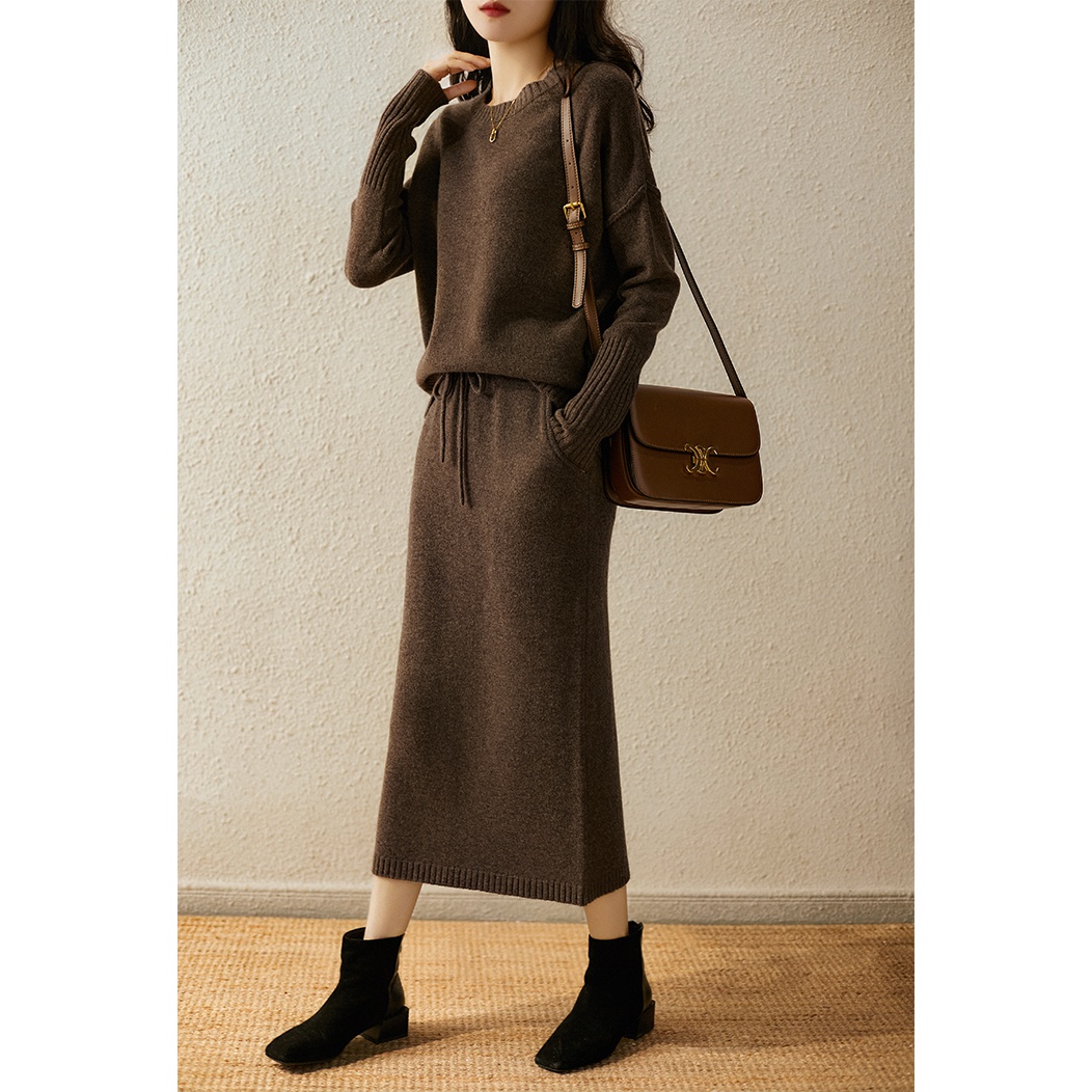 气质洋气连衣裙女装秋冬新款高端毛衣针织套装裙休闲时尚包臀裙子