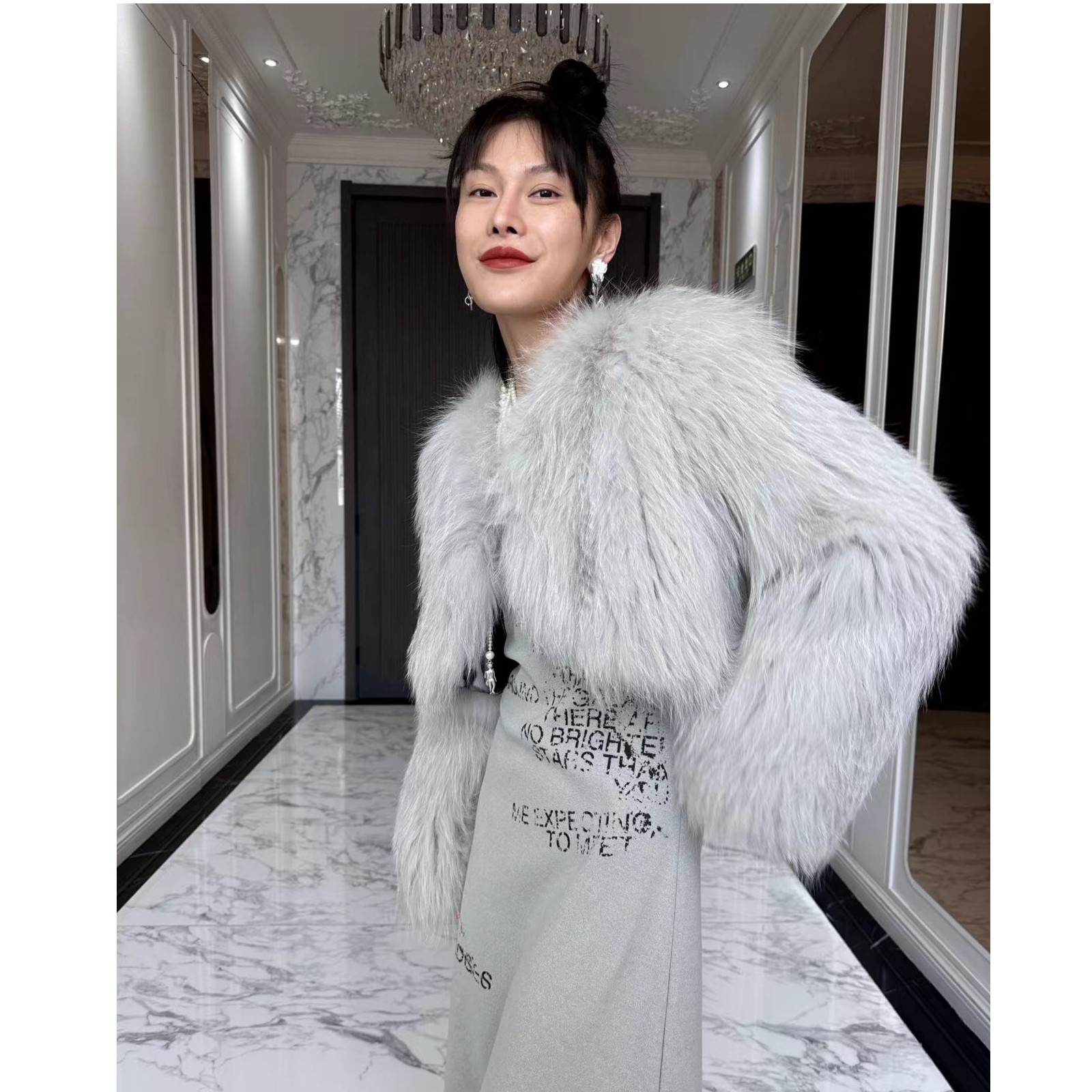 KZ.KSIEZYC独立设计师品牌狐狸毛短款外套-KZ2C027C