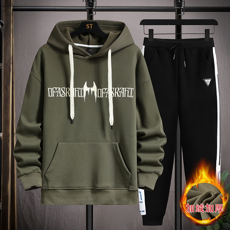 青少年加绒加厚卫衣12岁男孩13初中学生帅气衣服15大童秋冬装套装