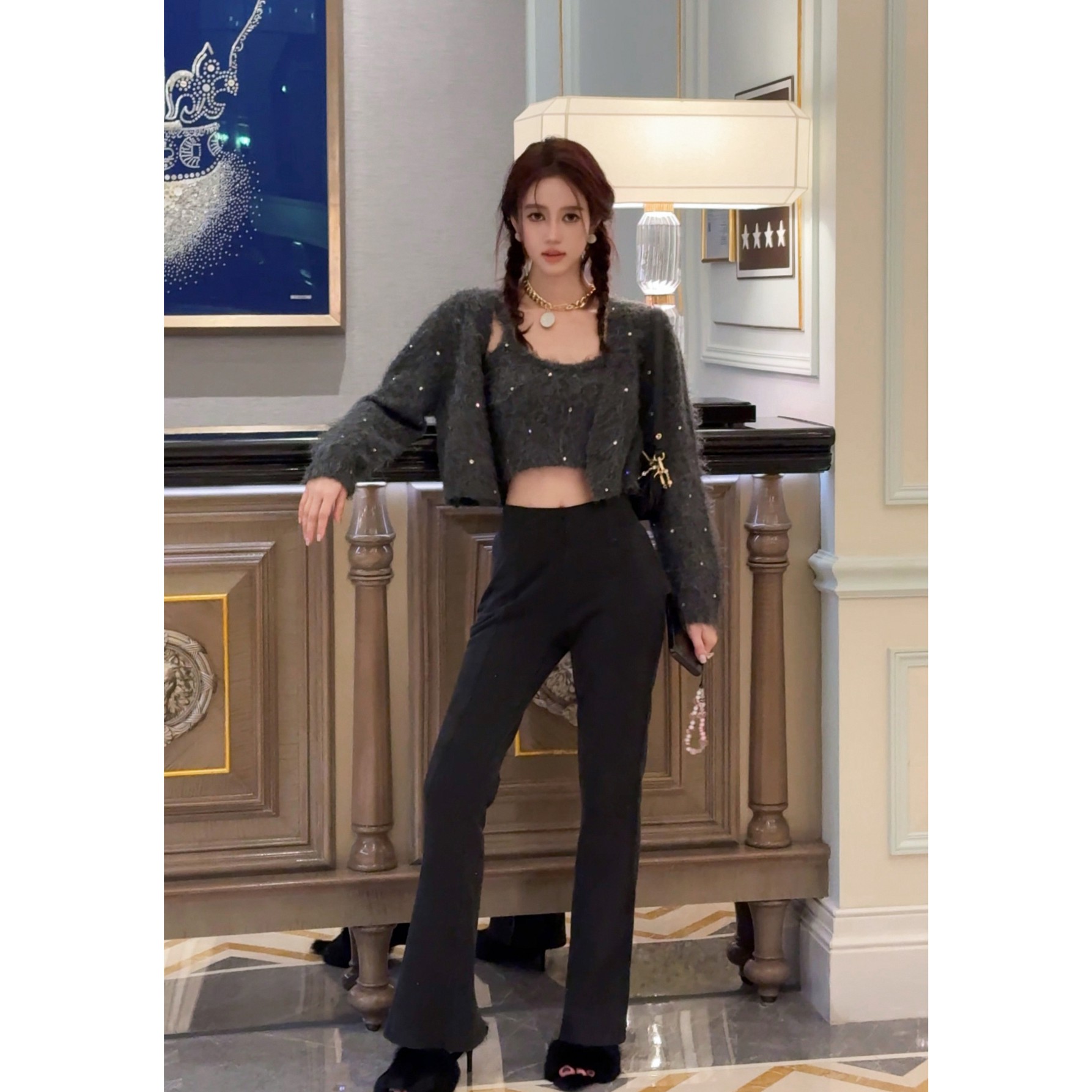 “Blingcore”长腿神裤！m!u家施华洛烫钻微喇叭显瘦长裤SP20528