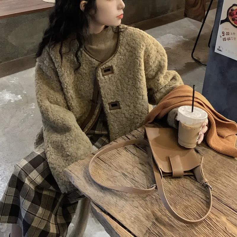 富家千金小香风无领厚外套女秋冬夹棉皮毛一体高级感仿棉服