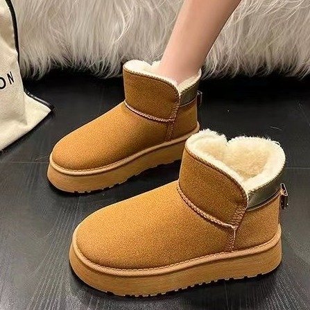 雪地靴女秋季加绒加厚棉鞋厚底防防滑平底鞋女保暖鞋短筒雪地靴