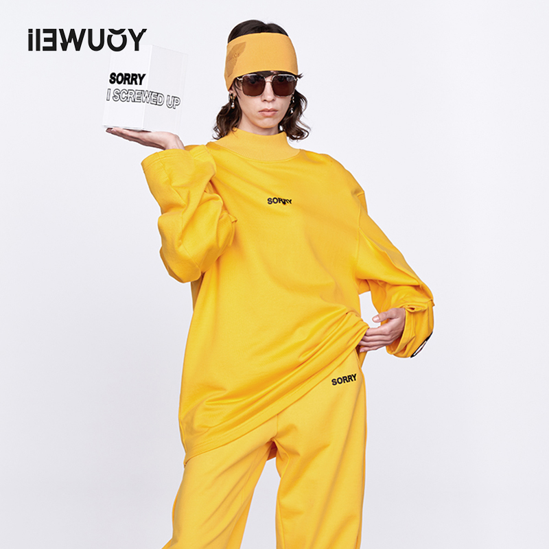 有尾YOUWEI宽松秋冬户外休闲保暖情侣袖子错版套头卫衣Y1721303