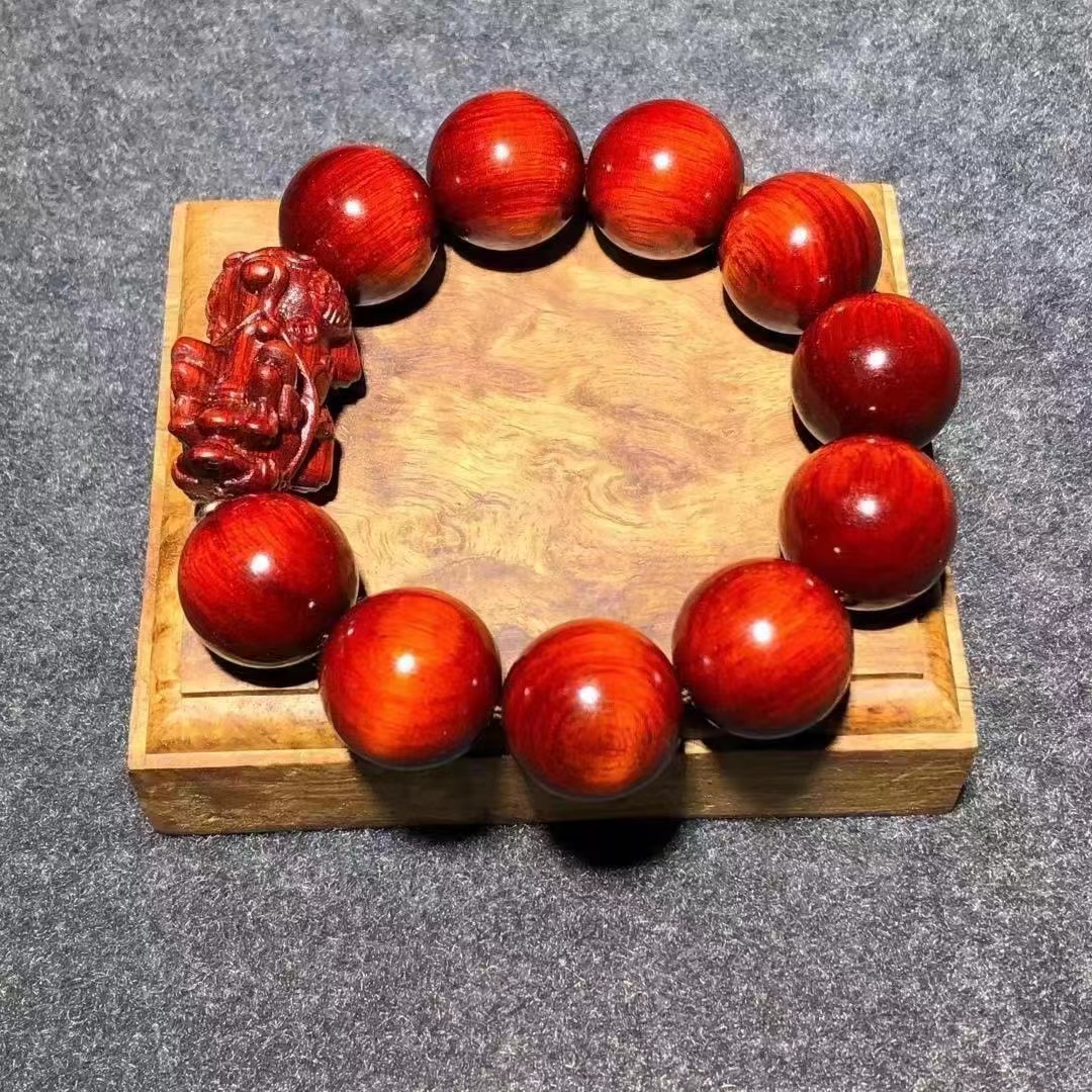 小叶檀木沉水级貔貅 男款手串
