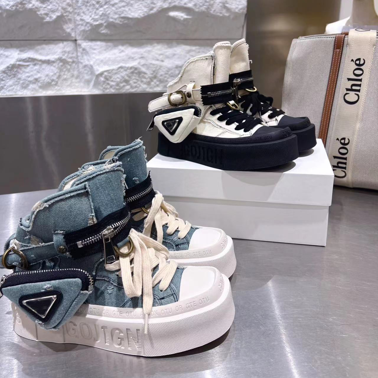 9285-1 时尚包包高帮滑板百搭靴厚底牛仔布潮流马丁靴