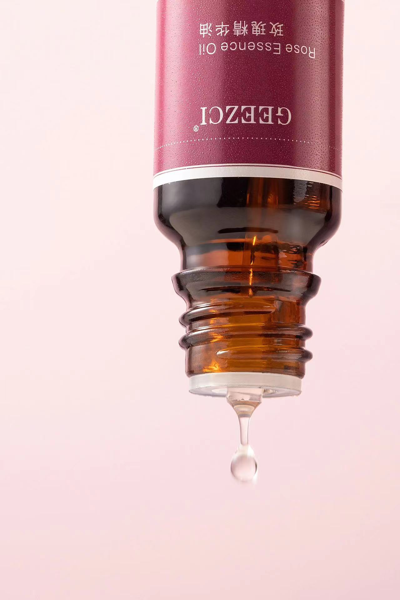 GEEZCI科黛玫瑰精华油大马士革玫瑰精油护理水润提亮嫩肤保湿