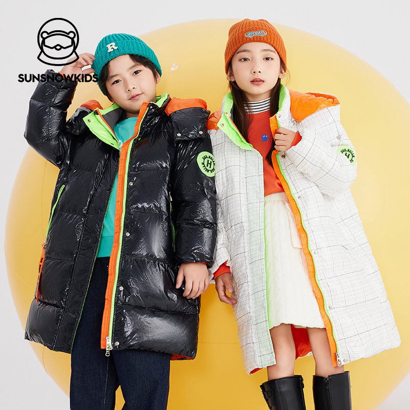 太阳雪人【豆丁推荐】冬季新款保暖连帽格子中长款工装羽绒服890091