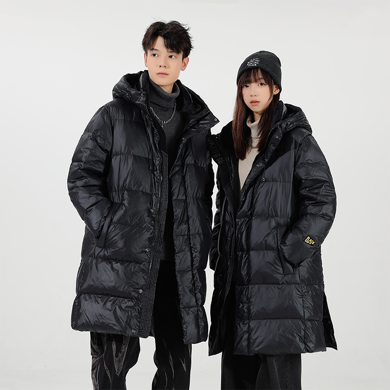冬季黑金新时尚连帽白鸭绒保暖面包服情侣潮流外套长款过膝羽绒服