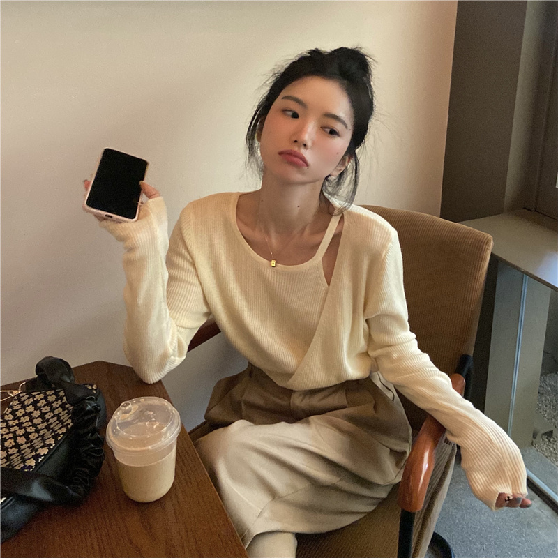 设计感小众系扣长袖针织衫女2022秋季新款甜美气质温柔假两件上衣