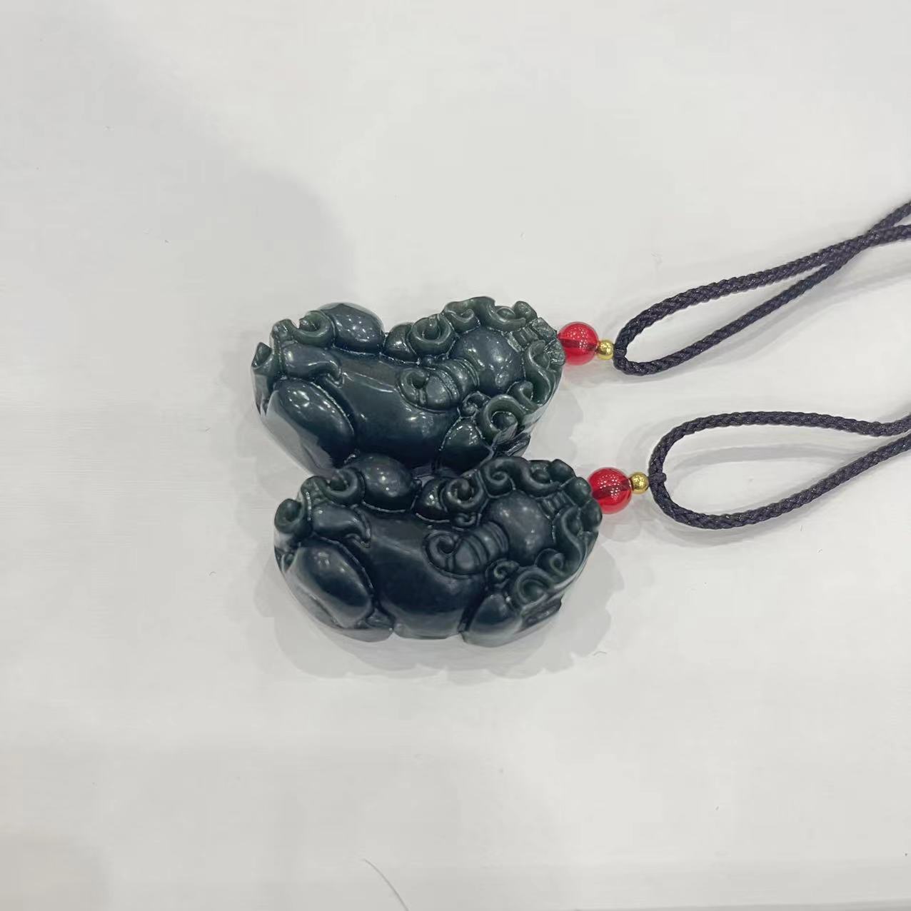 【玉美人】和田玉青玉貔貅吊坠（拍一发一多样性发货）
