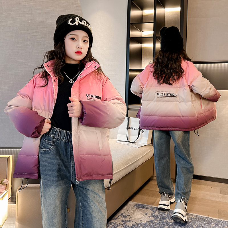 女童渐变羽绒服6-12岁 15岁中大童2023冬装新款高定版女孩儿童装
