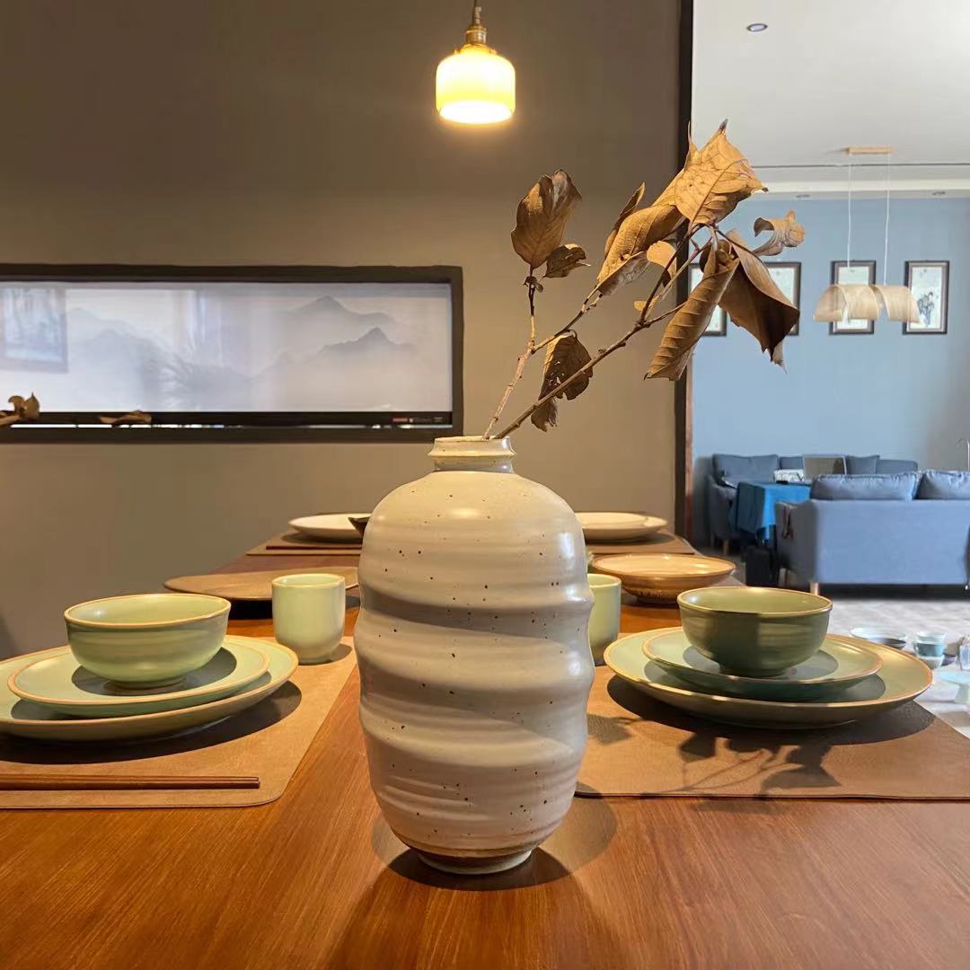【小清新日式花器】手工拉坯成型桌面摆件百搭纯色花瓶景德镇HT