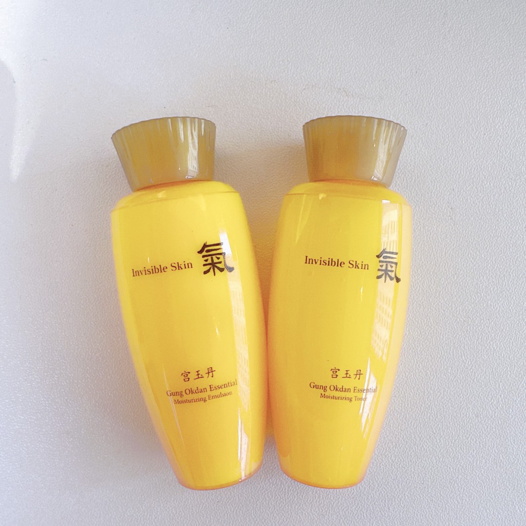 气宫玉丹泽润水乳各15ml