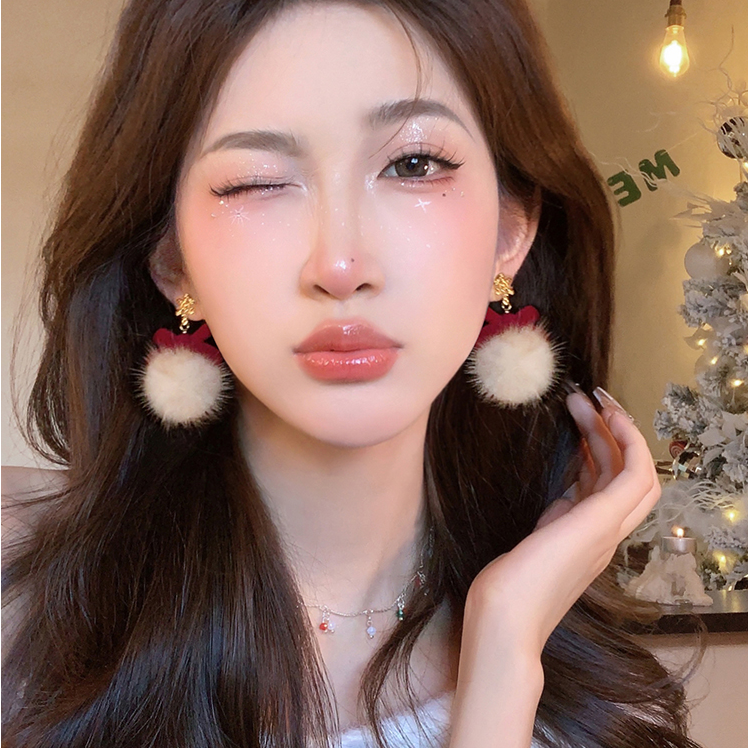 合金布艺耳饰 圣诞毛绒绒毛球蝴蝶结耳钉女小众轻奢高级感耳环46