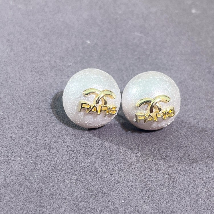 铜合金耳饰 气质时尚百搭轻奢简约银色简单耳钉C09