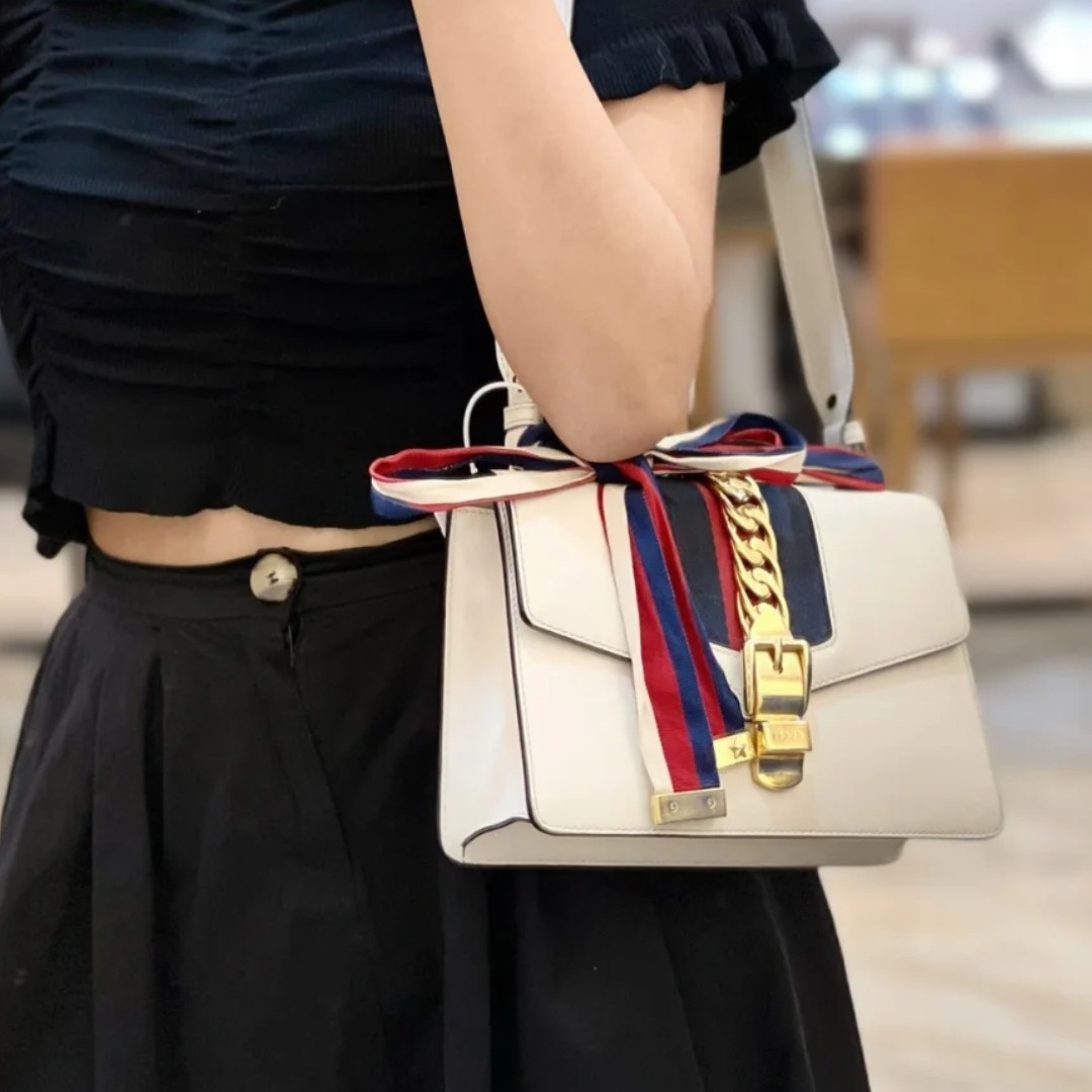 95新 GUCCI/古驰 1625 白色塞尔维亚单肩包时尚休闲
