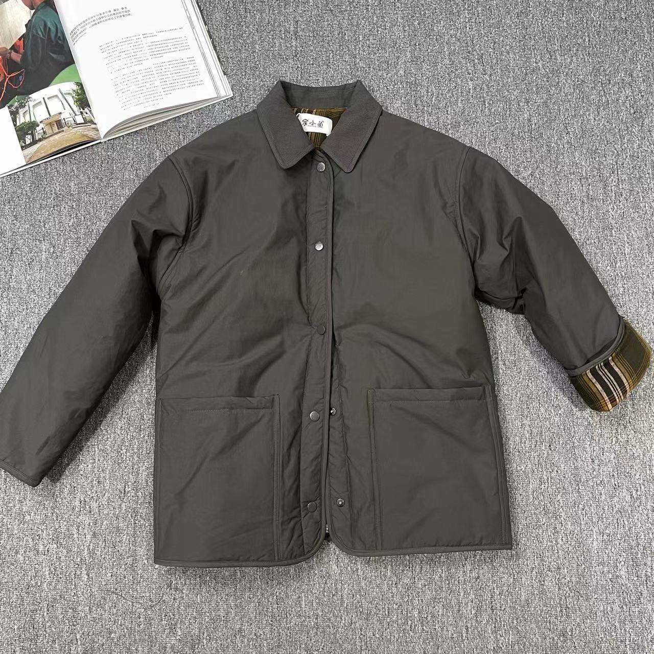 81802余小鱼 灰绿色里布格子设计大口袋韩版保暖冬季棉服女装