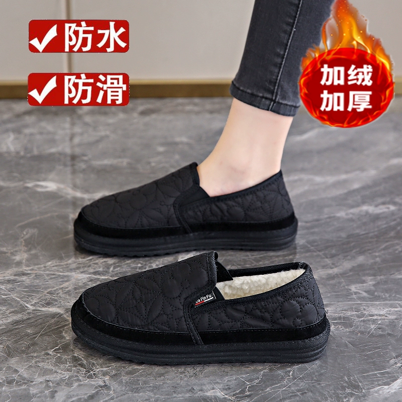 全黑色加绒工作鞋女冬季外穿保暖一脚蹬二棉鞋厨房专用防滑休闲鞋