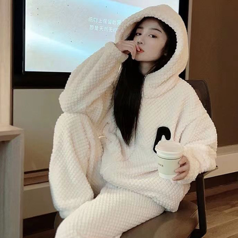 冬季珊瑚绒睡衣女秋冬款大码加厚加法兰绒保暖可外穿家居服套装