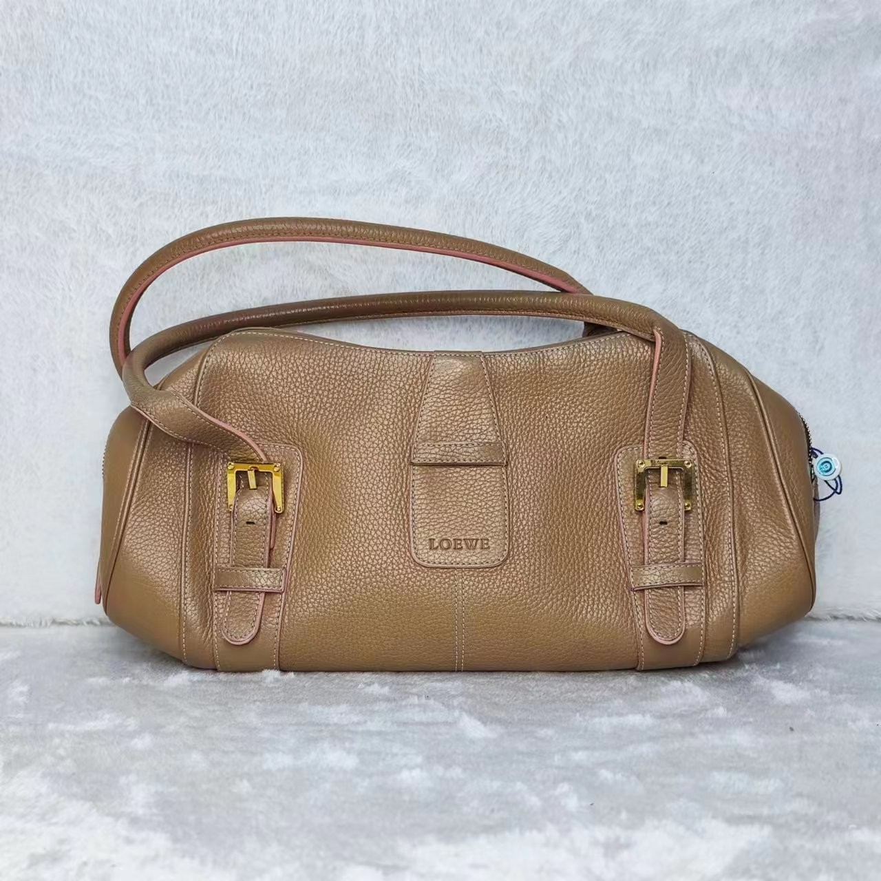 95新 LOEWE/罗意威 飞碟包中号 棕色 CF55