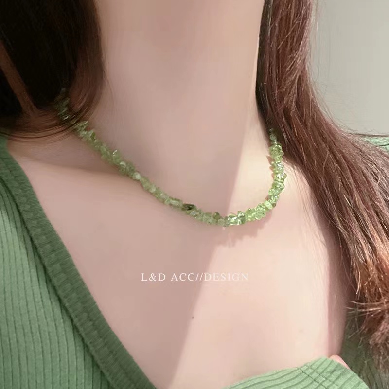 钛钢仿水晶项链 绿色水晶项链女复古风饰品森系个性不规则锁骨链