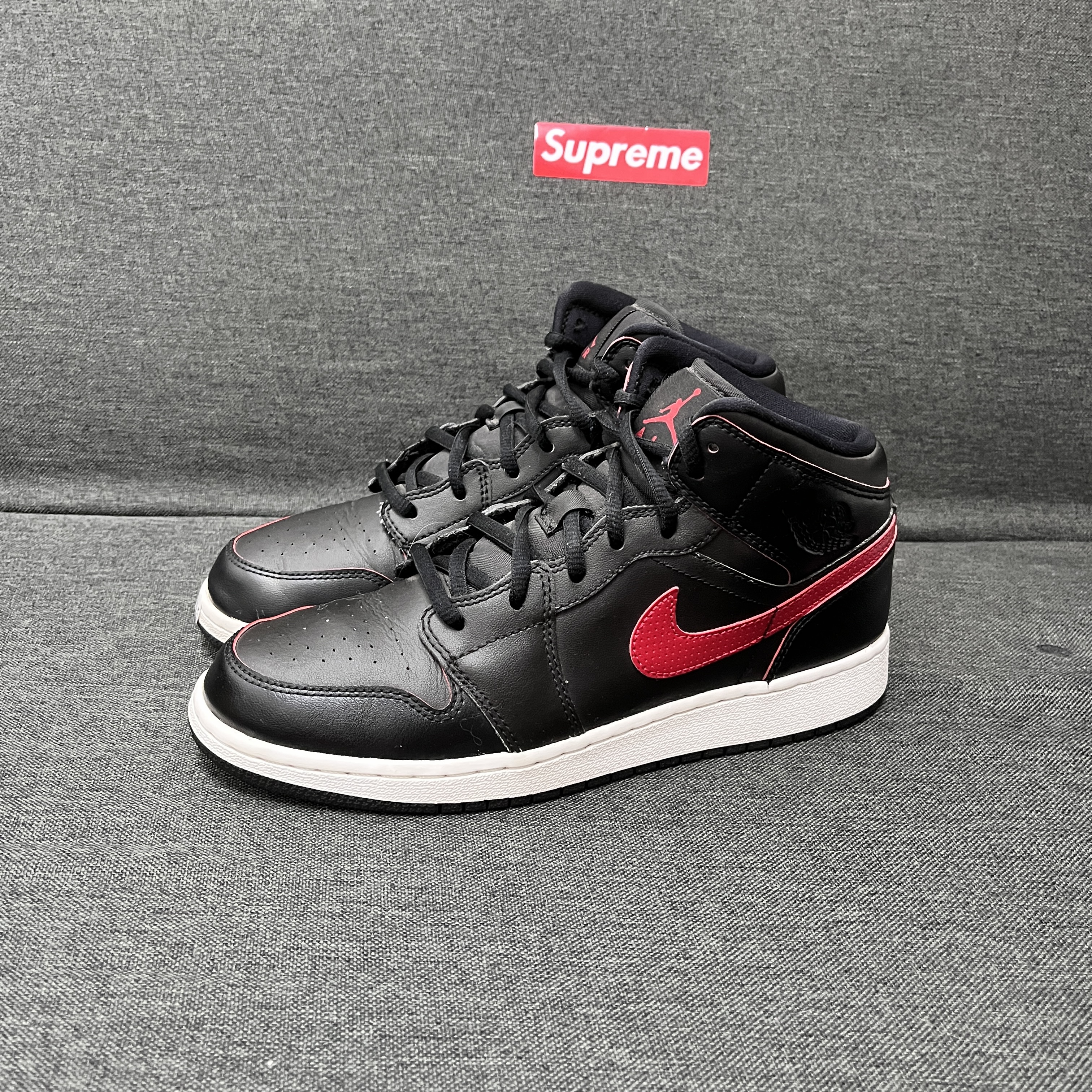 捡漏 AJ1 黑红 38.5码 95新 二手中古球鞋 无原盒 公价1499