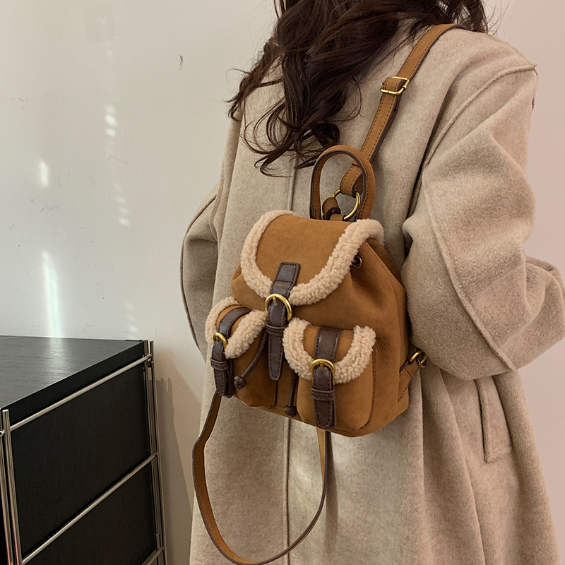 复古学院风绒面双肩包女秋冬新款高颜值时尚百搭羊羔毛小背包6009