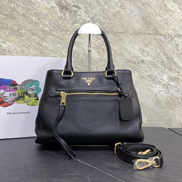普拉达/箱包/95新/市场价17500