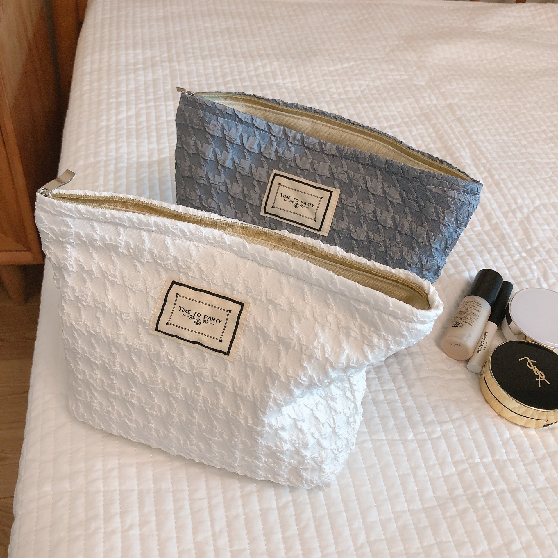 感千鸟格化妆包女便携式大容量随身化妆品收纳包高颜值内胆包