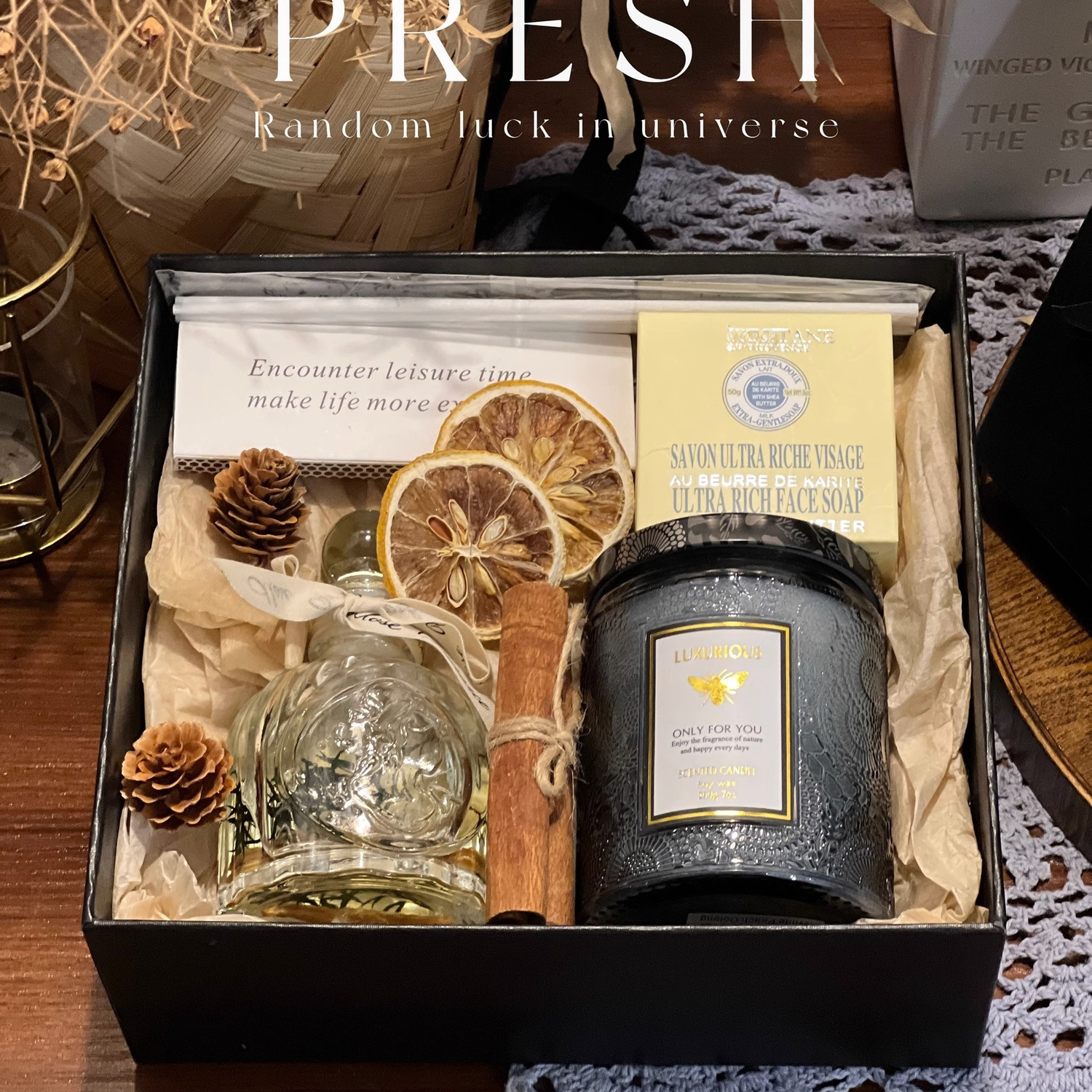 高级香薰蜡烛摆件持久留香香水生日七夕礼物情人节伴手礼送女生