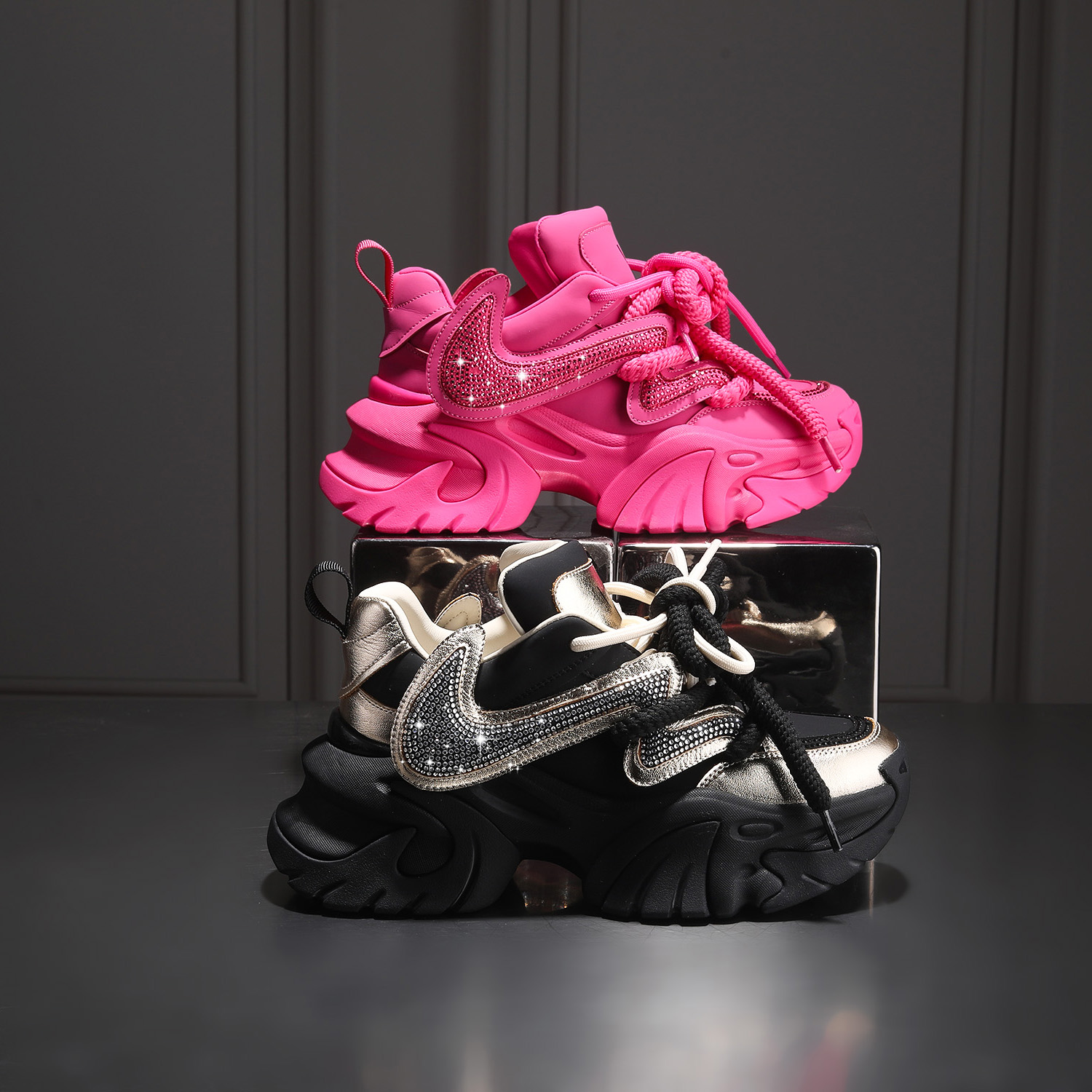 淘爱朵●勾勾二代●增高7cm时尚厚底网红百搭春休闲鞋 186-904