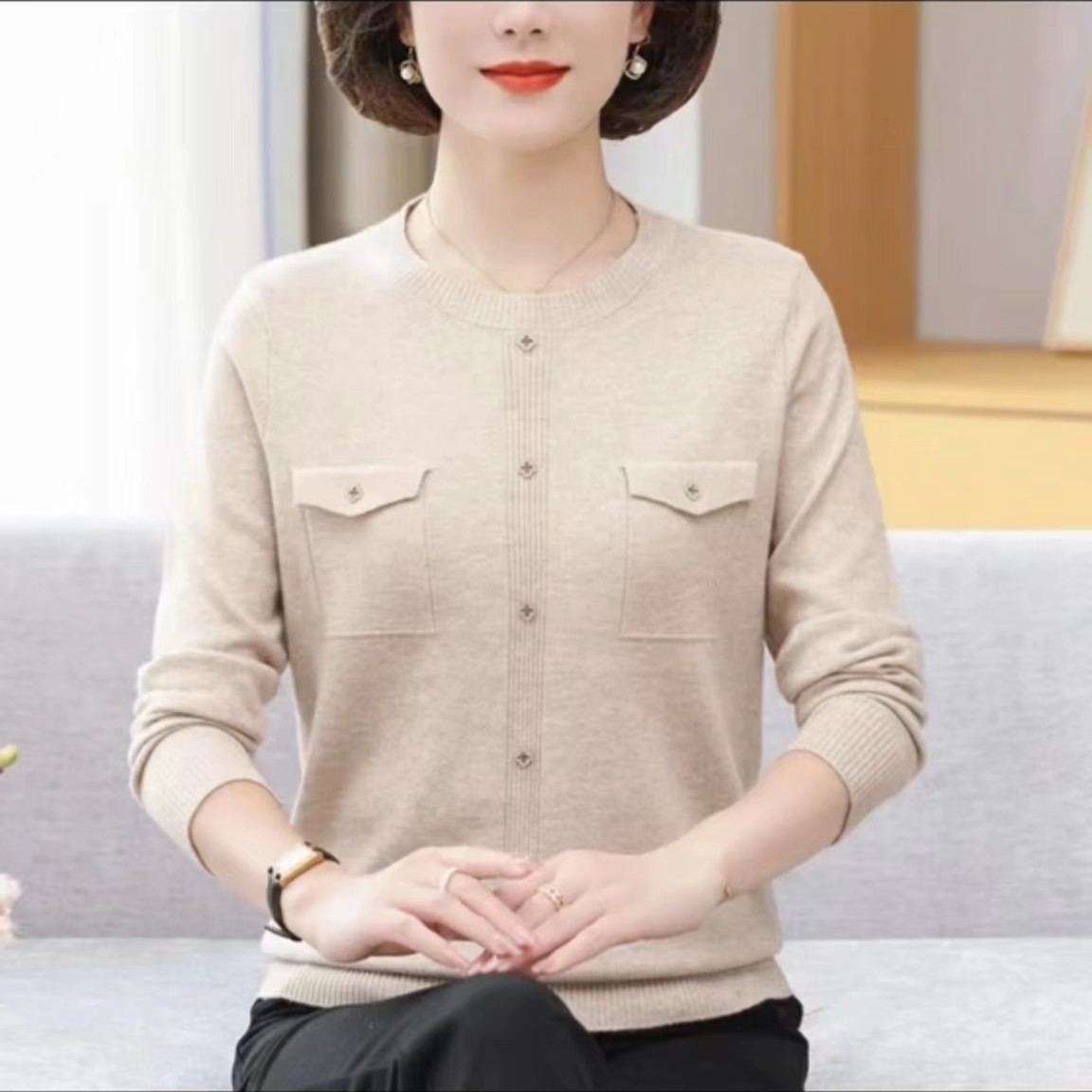 花花/811-女士纯色提花显瘦百搭打底针织衫