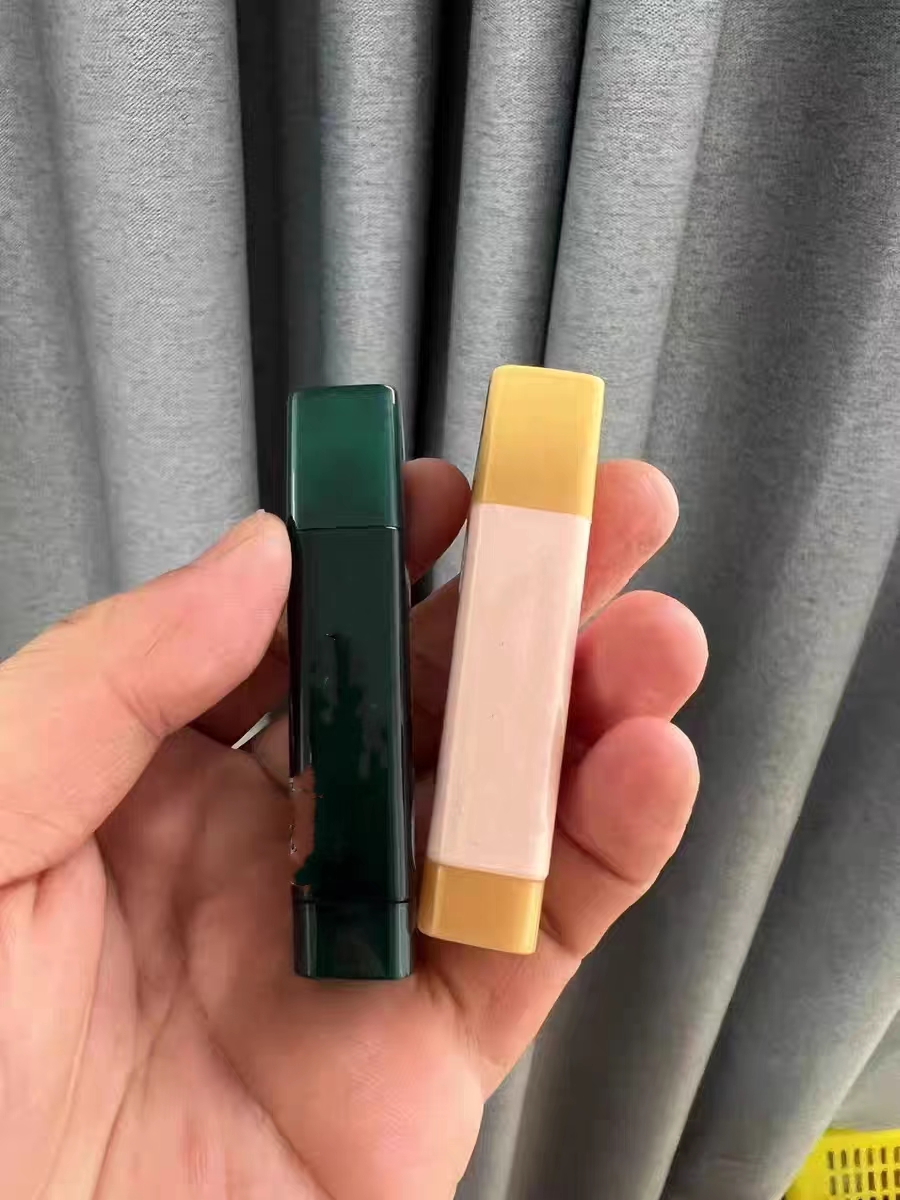 【效期25年7月】日本水立方润唇膏4g 山茶花油+角鲨烷