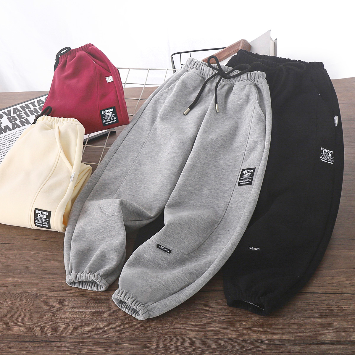 A+春上新儿童棉黑标拼接束脚运动卫裤男女童洋气中大童春秋休闲裤