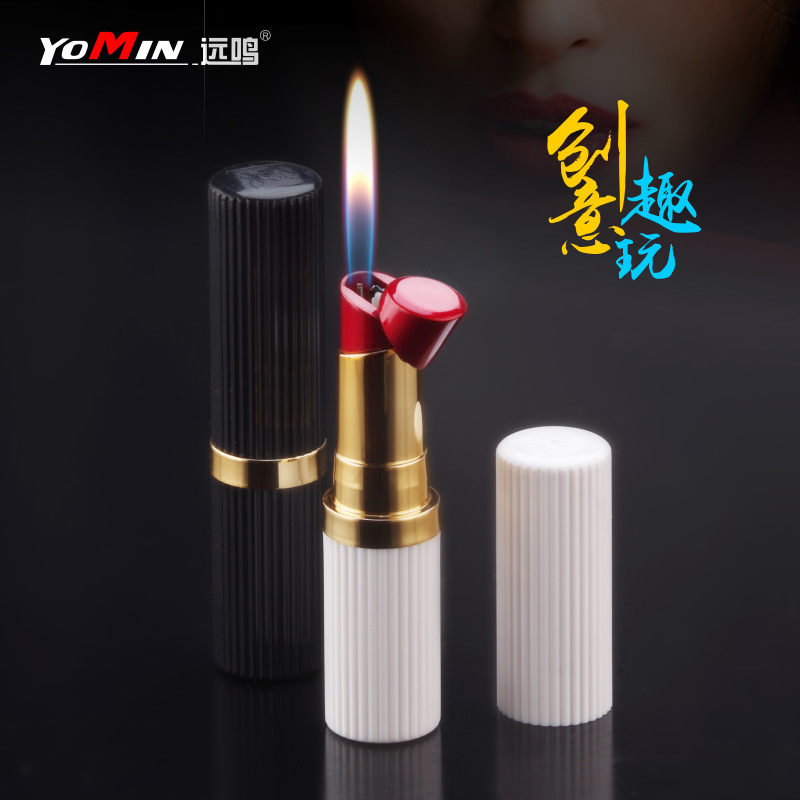 抖音网红YM081圆柱女生口红带盖打火机 充气明火新奇特夜市摆摊个