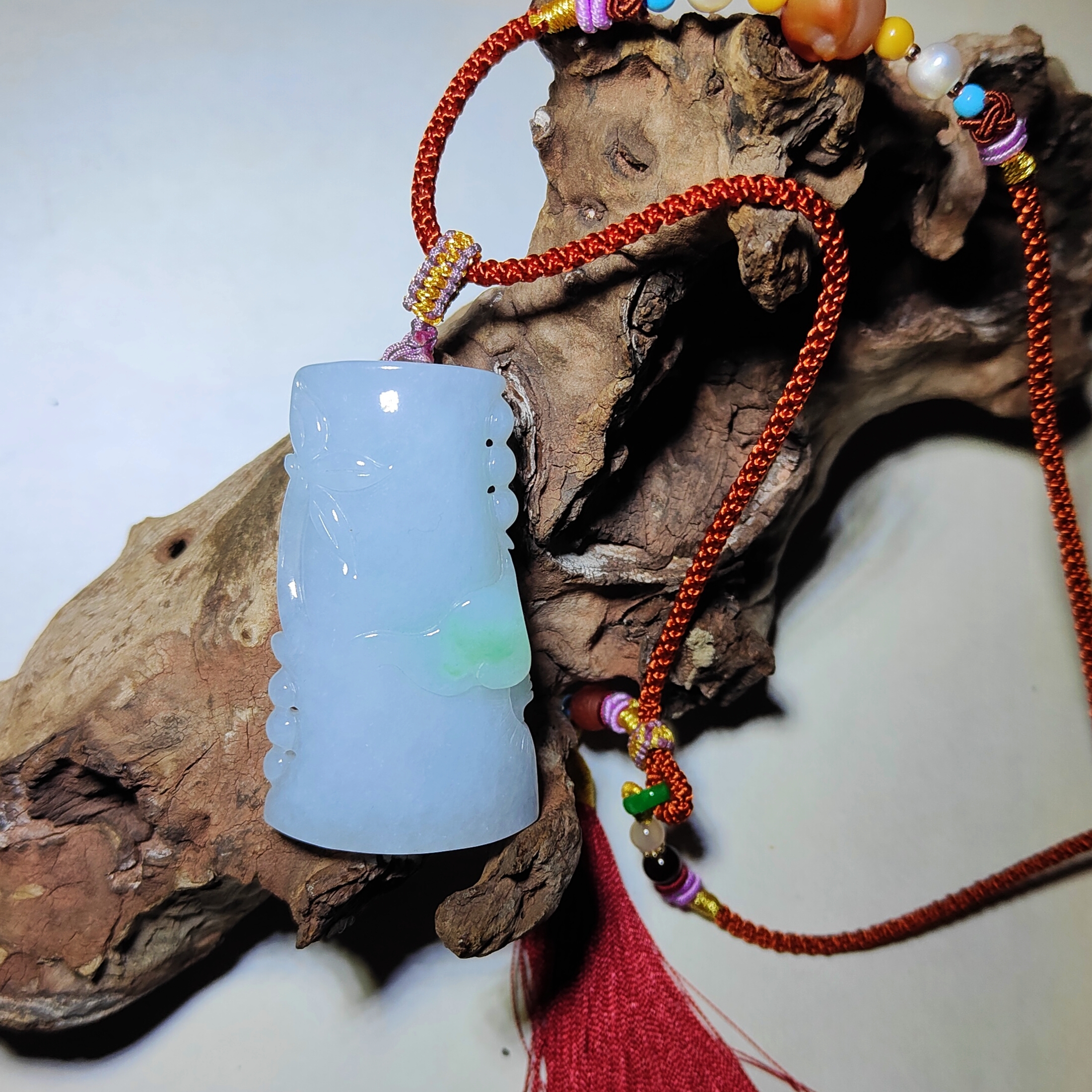 非金属吊坠 传世珍藏 喜竹 白润细腻水头足 仅此一个 手工雕制